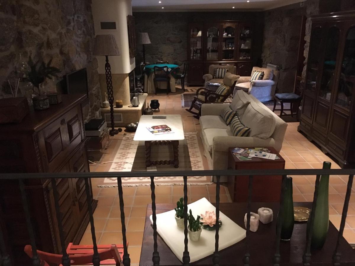 BERGUI Guesthouse Guimarães Eksteriør billede