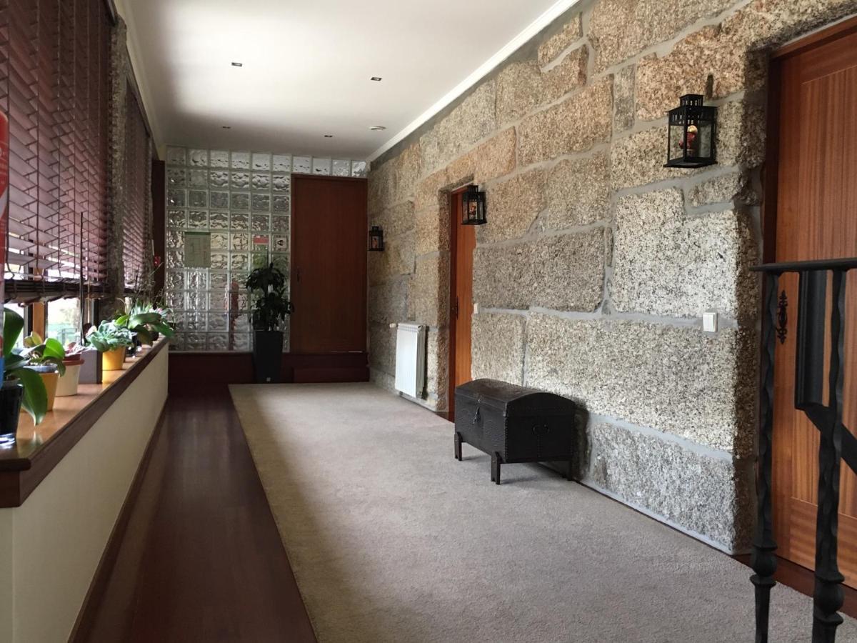 BERGUI Guesthouse Guimarães Eksteriør billede