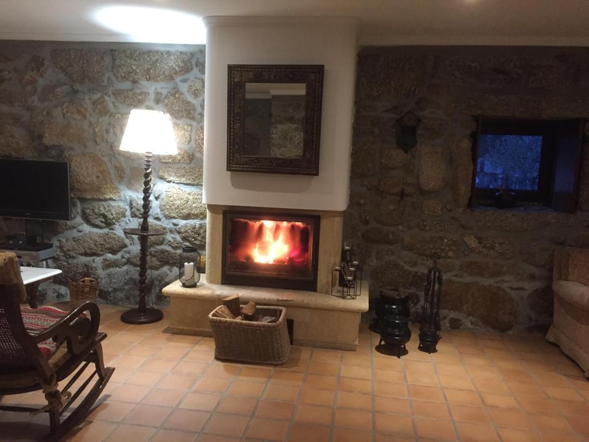 BERGUI Guesthouse Guimarães Eksteriør billede
