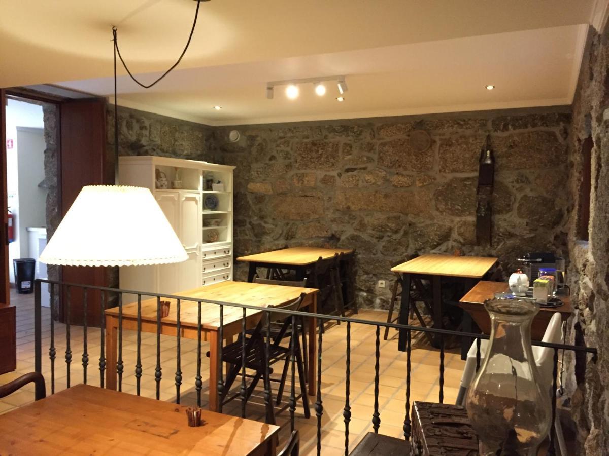 BERGUI Guesthouse Guimarães Eksteriør billede