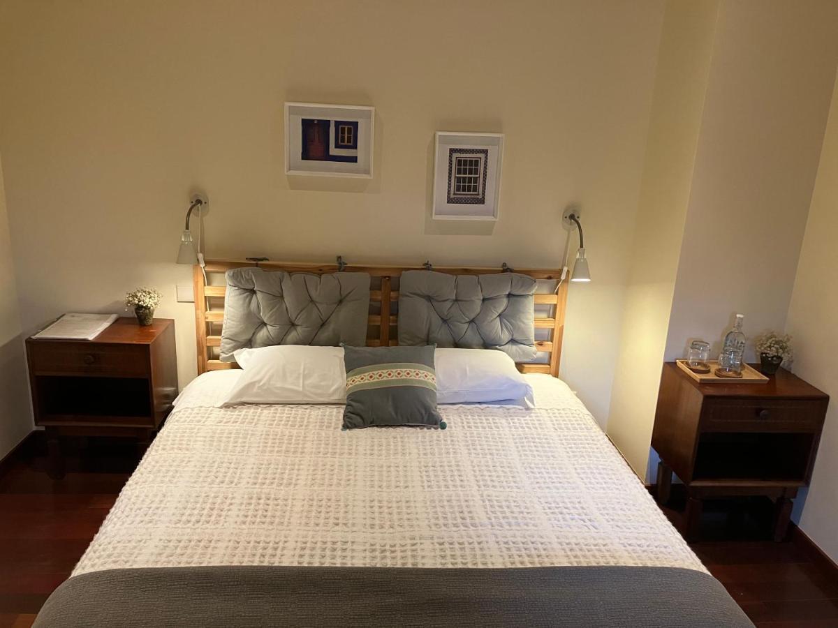 BERGUI Guesthouse Guimarães Eksteriør billede