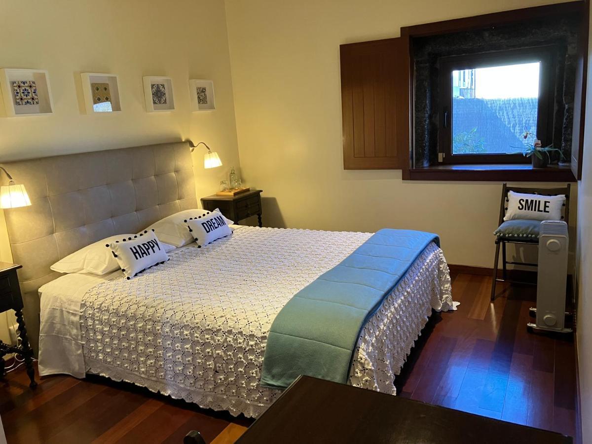 BERGUI Guesthouse Guimarães Eksteriør billede